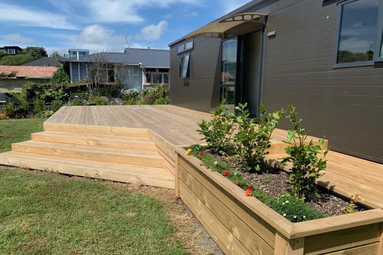 Photo of property in 43 Seafront Road, Castlecliff, Whanganui, 4501