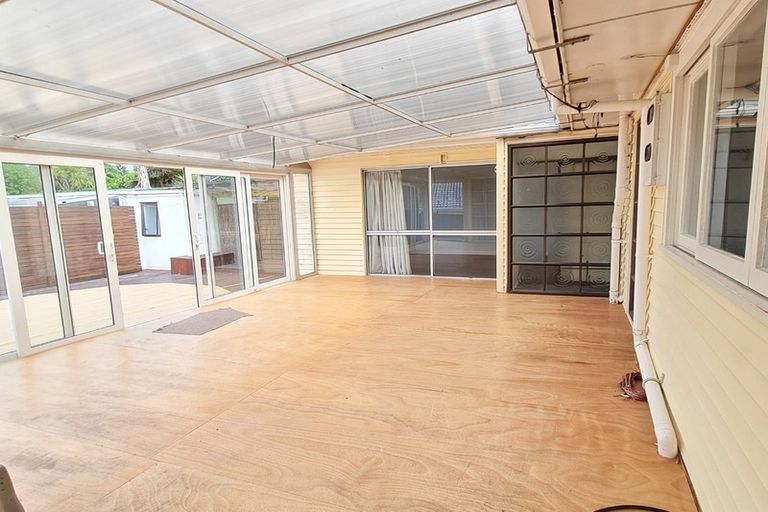 Photo of property in 38 Normanton Street, Glenfield, Auckland, 0629