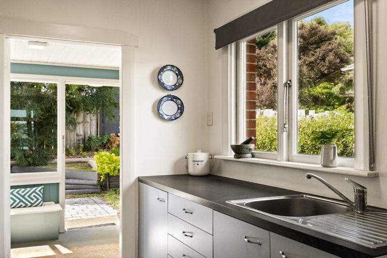 Photo of property in 5 Franklin Street, Dalmore, Dunedin, 9010