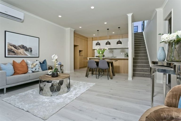 Photo of property in 3 Mohaka Way, Albany Heights, Auckland, 0632