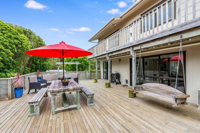 Photo of property in 76 Gordon Road, Plimmerton, Porirua, 5026