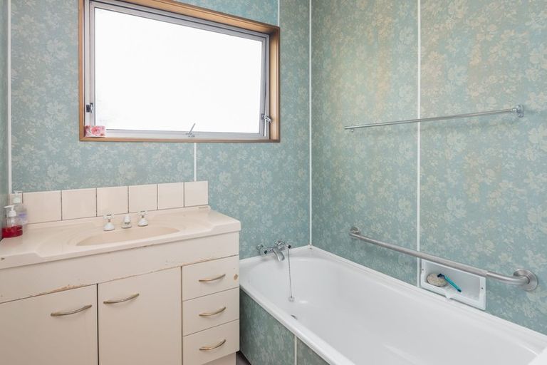 Photo of property in 143 Budge Street, Riversdale, Blenheim, 7201