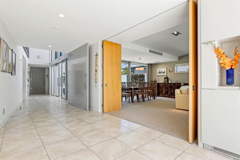 Photo of property in 50 Hamilton Avenue, Ilam, Christchurch, 8041