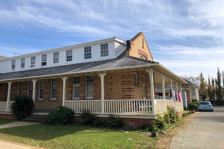 Photo of property in 25 Montilla Place, Manurewa, Auckland, 2102