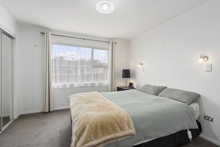 Photo of property in 70a Eatwell Avenue, Paraparaumu Beach, Paraparaumu, 5032