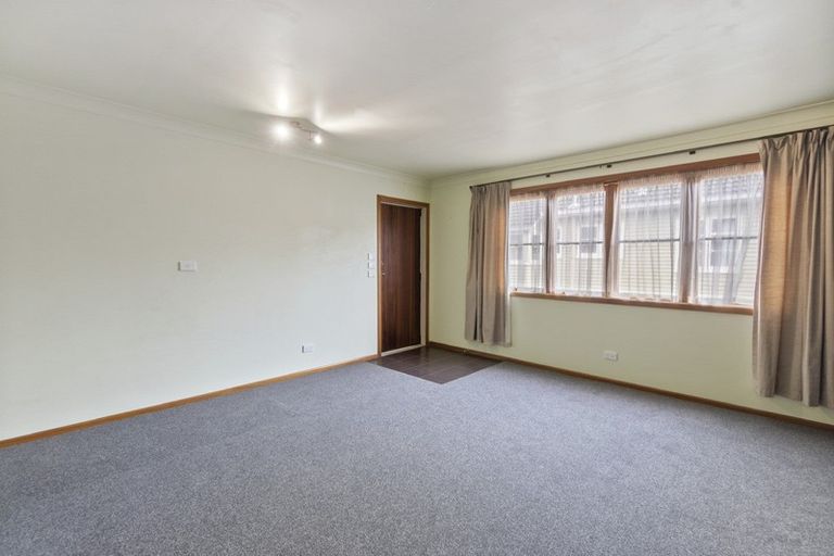 Photo of property in 43 Jellicoe Drive, Hamilton East, Hamilton, 3216