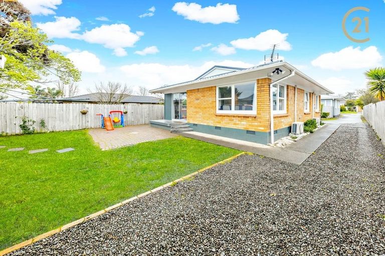 Photo of property in 15a Elizabeth Street, Papakura, 2110