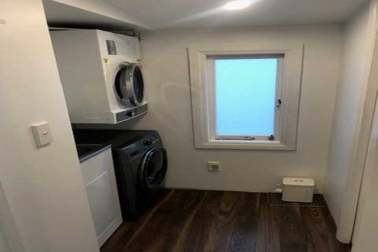 Photo of property in 2/40 Killarney Avenue, Torbay, Auckland, 0630