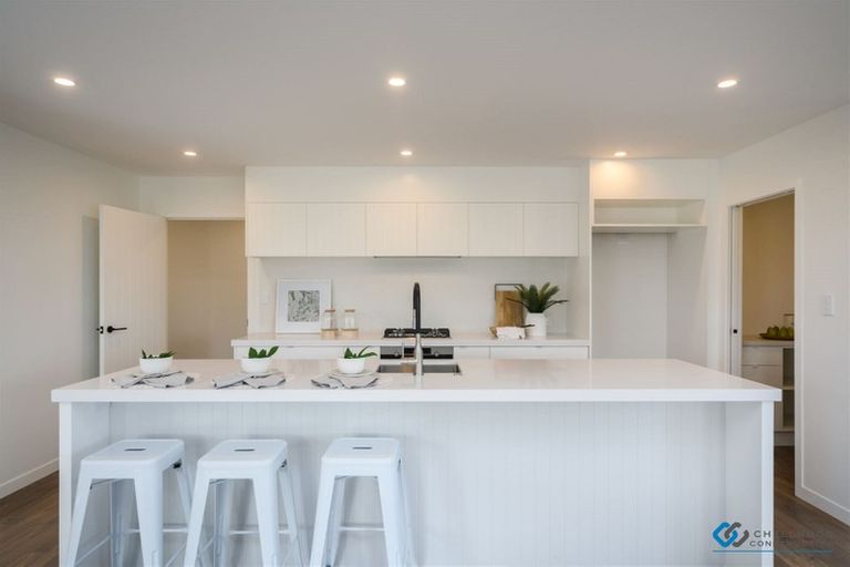 Photo of property in 19 Silicon Way, Fitzherbert, Palmerston North, 4410