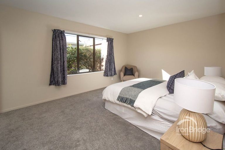 Photo of property in 4/415 Mairehau Road, Parklands, Christchurch, 8083