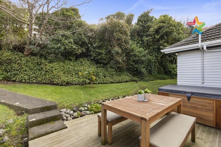 Photo of property in 99 Normandale Road, Normandale, Lower Hutt, 5010