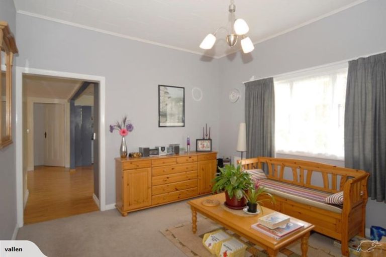 Photo of property in 12 Spiers Street, Karori, Wellington, 6012