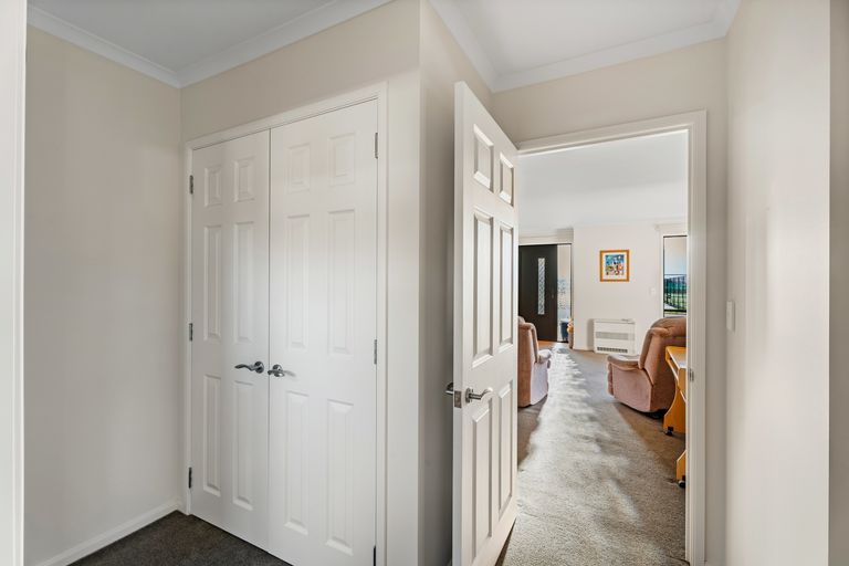 Photo of property in 206 Warren Street, Wanaka, 9305