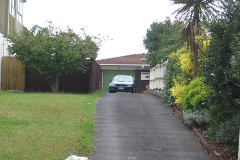 Photo of property in 1/38 Miltonia Avenue, Te Atatu South, Auckland, 0610