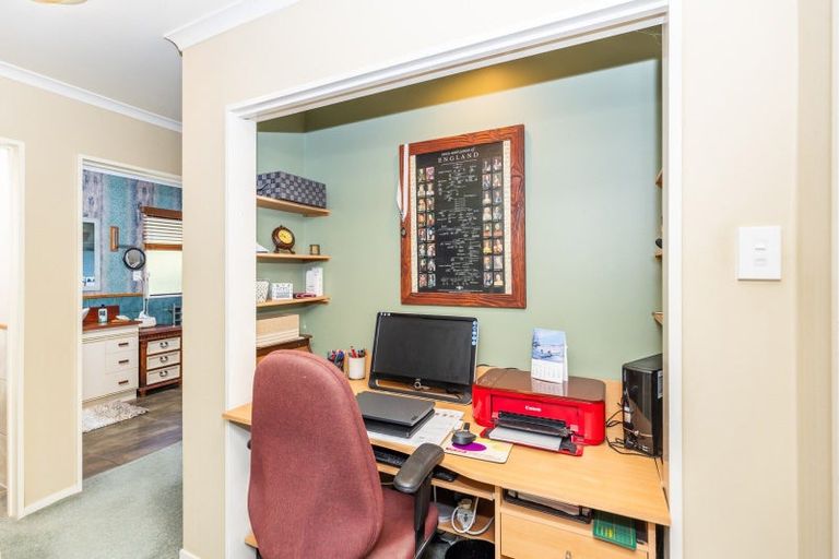 Photo of property in 26 Tironui Terrace, Western Heights, Hamilton, 3200