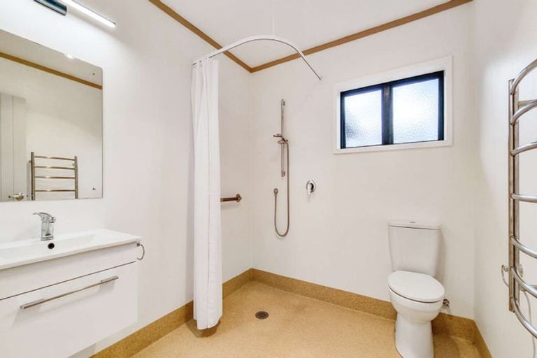 Photo of property in 84a Parawai Road, Ngongotaha, Rotorua, 3010