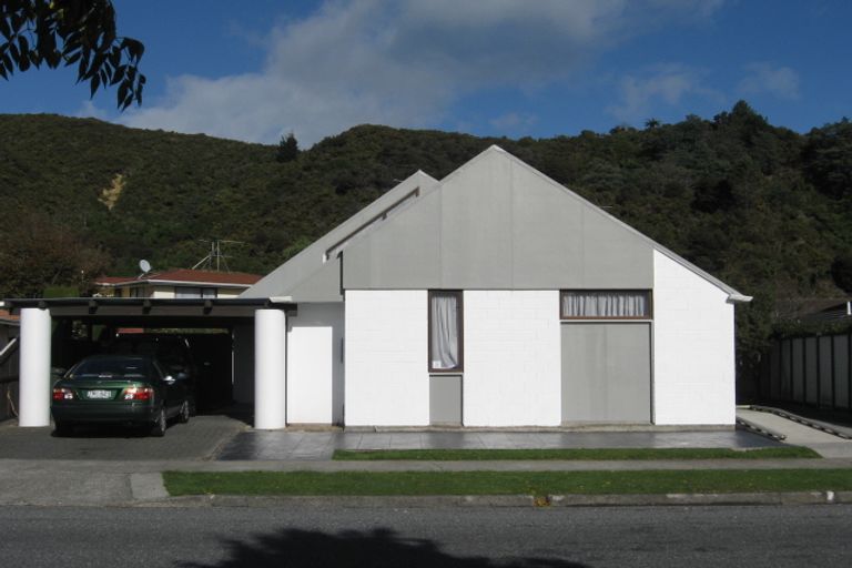 Photo of property in 34 Waddington Drive, Naenae, Lower Hutt, 5011