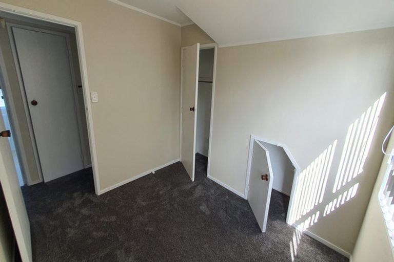 Photo of property in 2 Westpark Drive, West Harbour, Auckland, 0618