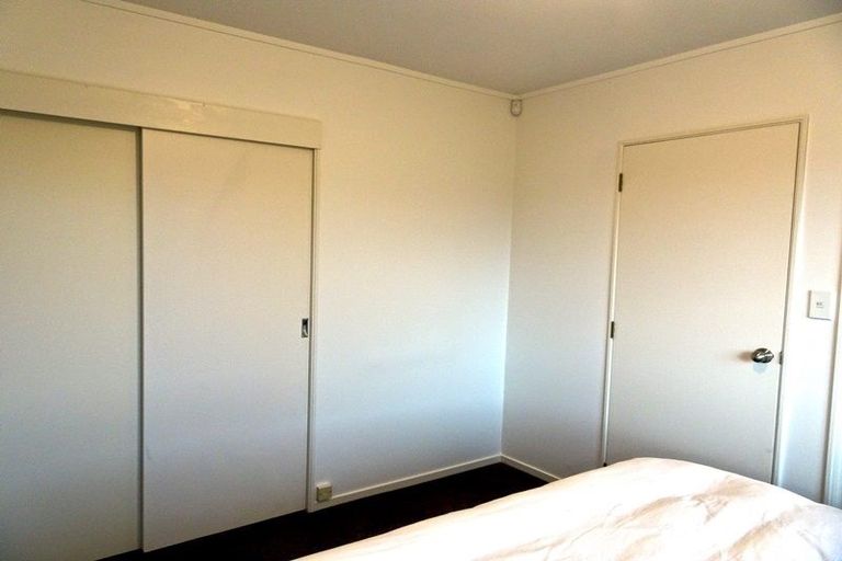 Photo of property in 46a Don Buck Road, Massey, Auckland, 0614