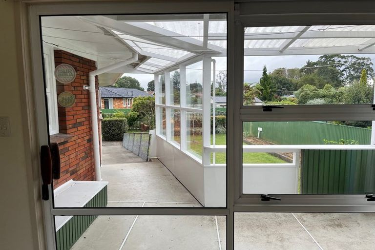 Photo of property in 11 Beverley Crescent, Hillcrest, Hamilton, 3216