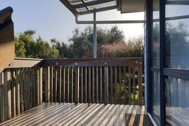 Photo of property in 45 Brian Crescent, Stanmore Bay, Whangaparaoa, 0932