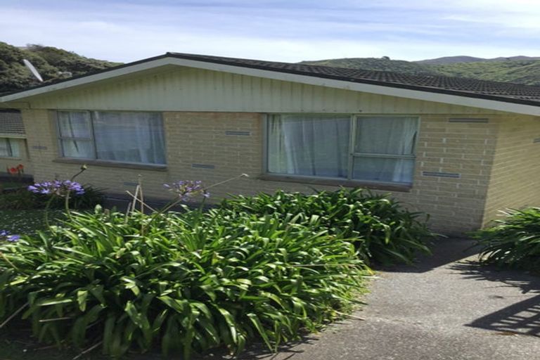 Photo of property in 31 Robertson Street, Island Bay, Wellington, 6023