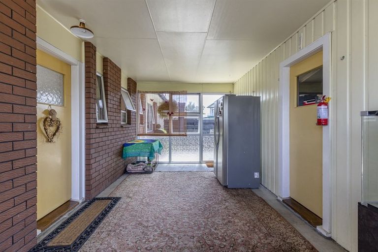 Photo of property in 73 East Street, Feilding, 4702