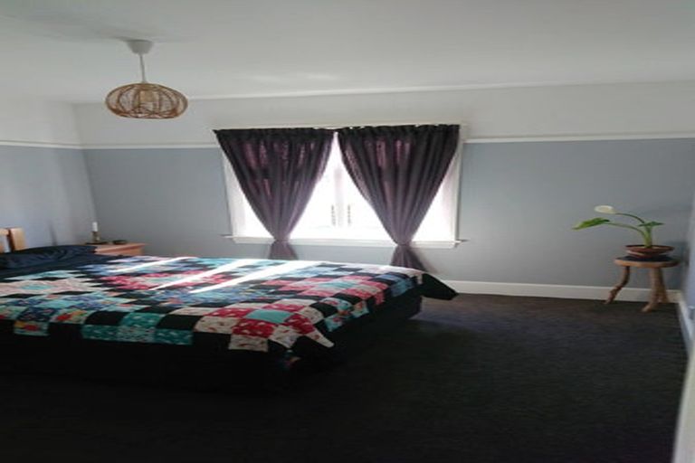 Photo of property in 24 Nixon Street, Tinwald, Ashburton, 7700
