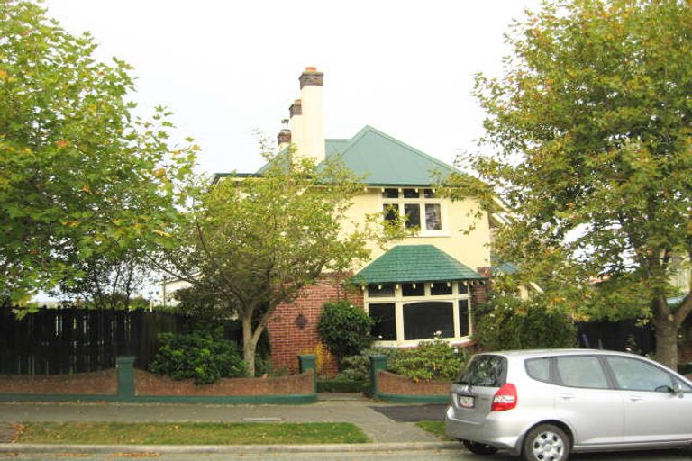 Photo of property in 6 Hart Street, Maori Hill, Timaru, 7910