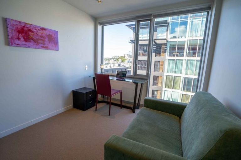 Photo of property in Monument Apartments, 7i/245 Wakefield Street, Te Aro, Wellington, 6011