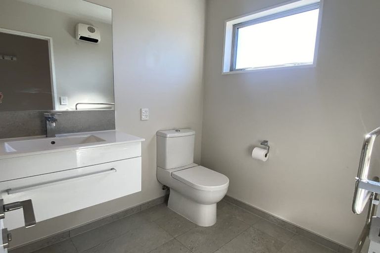 Photo of property in 19 Buckhurst Avenue, Wigram, Christchurch, 8042