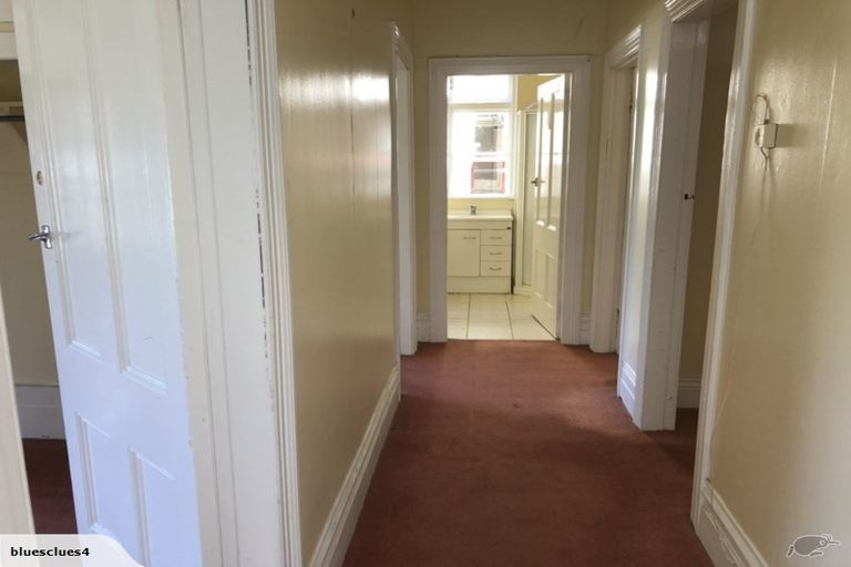 Photo of property in 128 Wallace Street, Mount Cook, Wellington, 6021