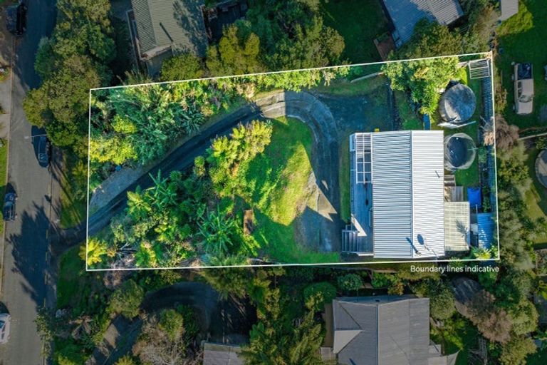 Photo of property in 45 Stillwater Crescent, Stillwater, Silverdale, 0993