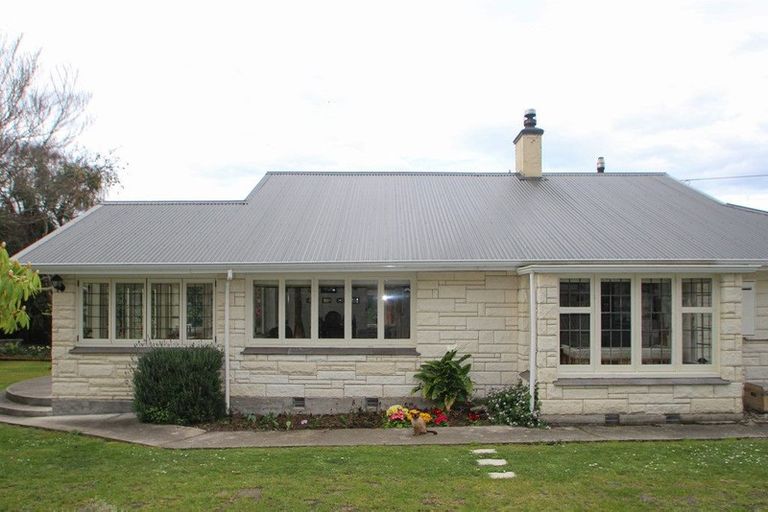 Photo of property in 58 Chelmsford Street, Hampden, 9410