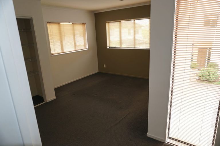Photo of property in 404a East Tamaki Road, East Tamaki, Auckland, 2013