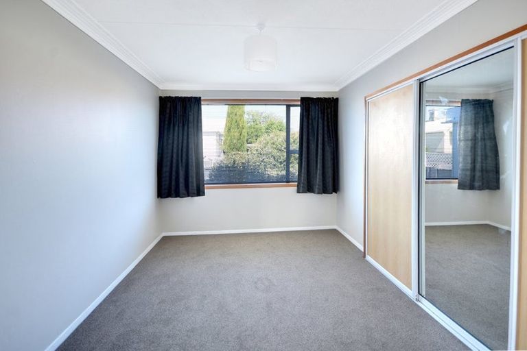 Photo of property in 140 Bay View Road, South Dunedin, Dunedin, 9012