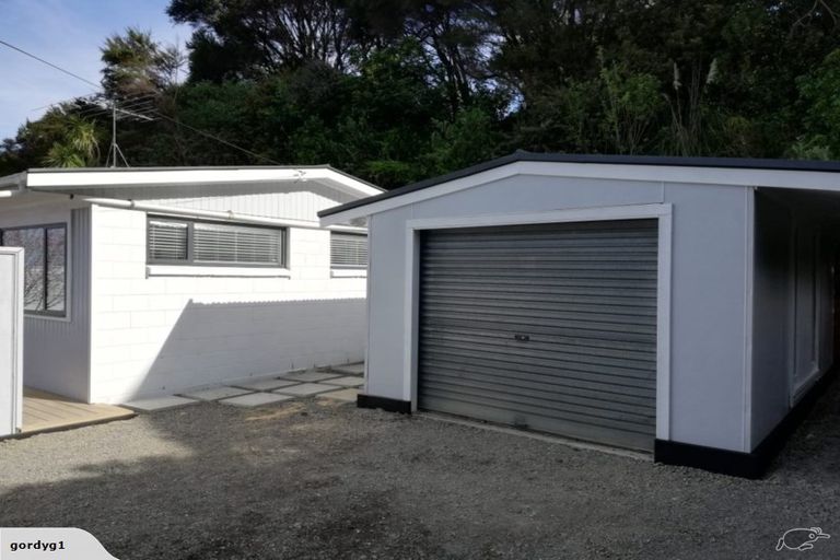 Photo of property in 41 Cochrane Avenue, Arkles Bay, Whangaparaoa, 0932