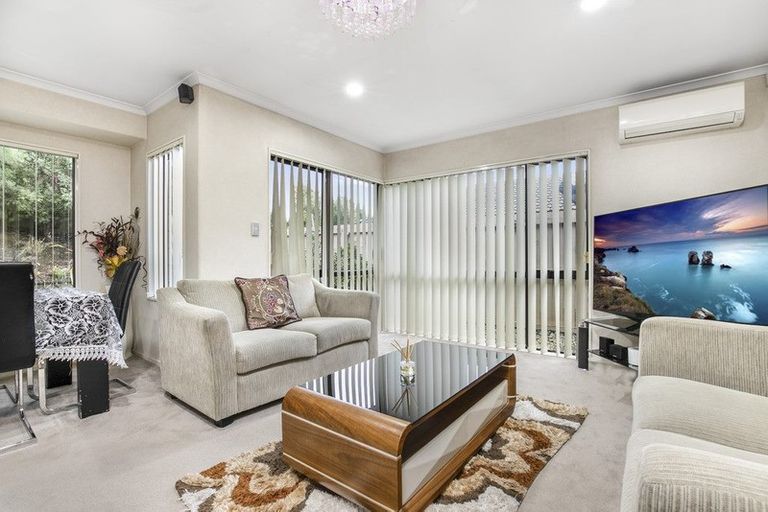 Photo of property in 23 Foxlaw Street, Randwick Park, Auckland, 2105