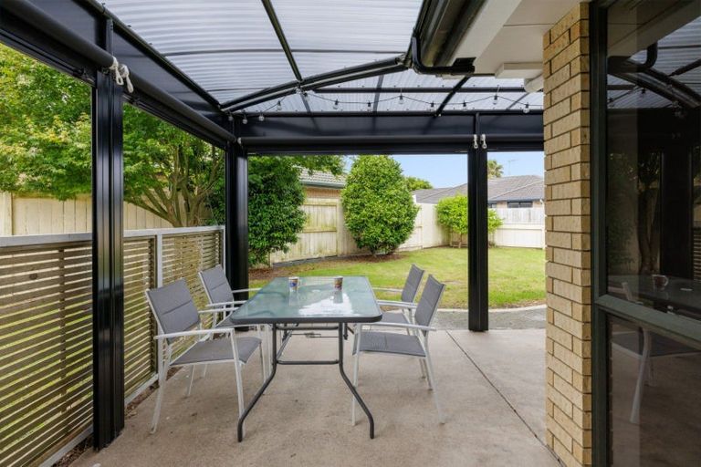 Photo of property in 2 Maara Close, Papamoa Beach, Papamoa, 3118