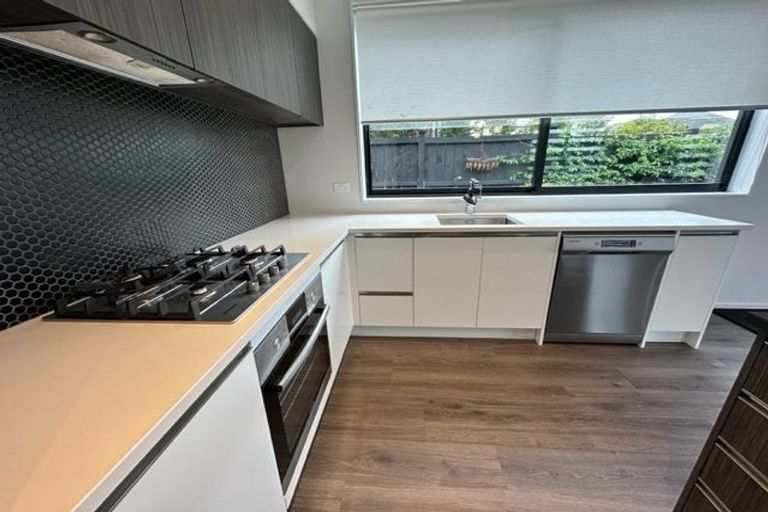 Photo of property in 81 Ridgedale Road, Silverdale, 0932