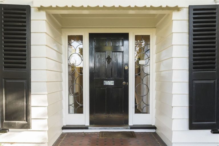 Photo of property in 52 Bealey Avenue, Christchurch Central, Christchurch, 8013