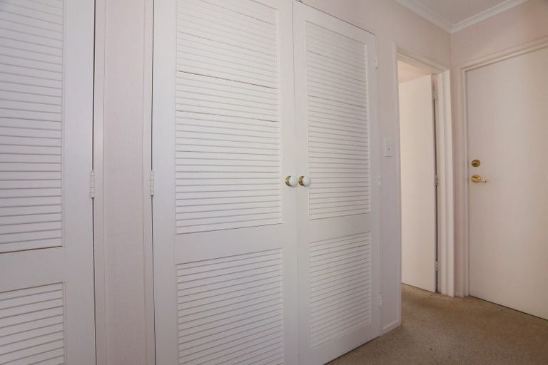 Photo of property in 1 Mcilwaine Place, Marton, 4710