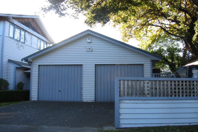 Photo of property in 45 Totara Crescent, Woburn, Lower Hutt, 5010