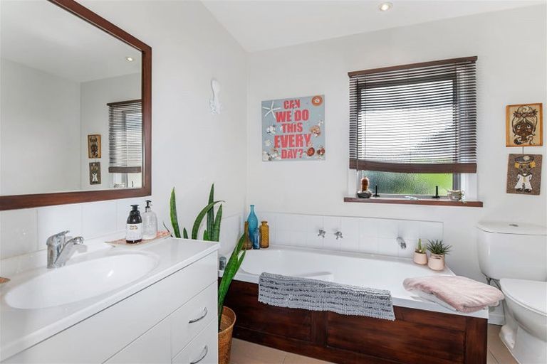 Photo of property in 26/60 Tauranga Direct Road, Hamurana, Rotorua, 3096