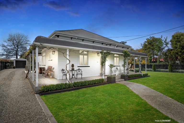 Photo of property in 63 Dublin Street, Martinborough, 5711