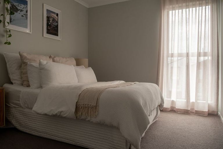 Photo of property in 12/2 Rangitamiro Place, Hobsonville, Auckland, 0616