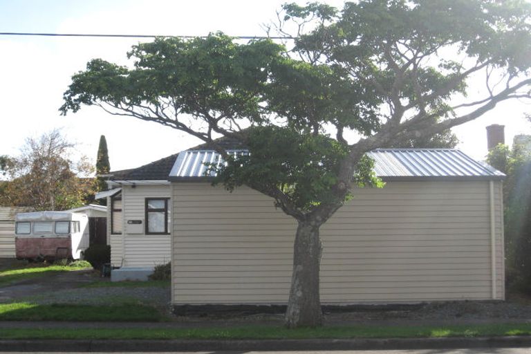 Photo of property in 49 Epuni Street, Hutt Central, Lower Hutt, 5011