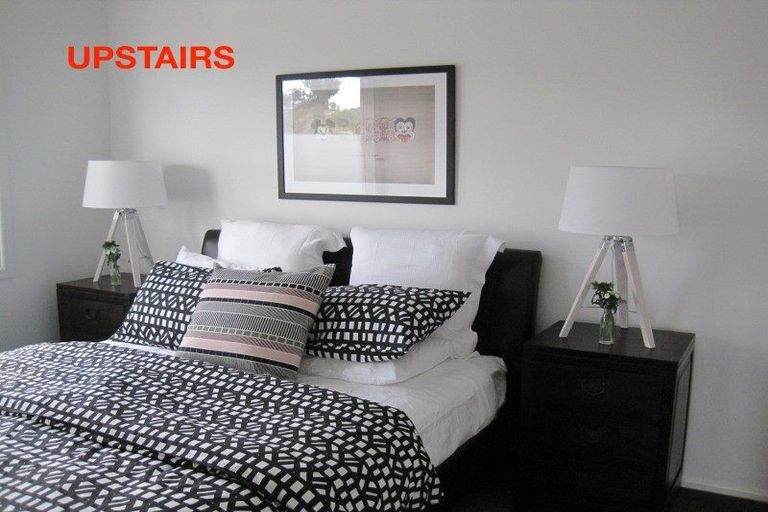 Photo of property in 17-17a Barton Terrace, Thorndon, Wellington, 6011