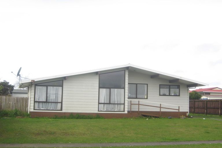 Photo of property in 9 Tuiti Street, Waitara, 4320