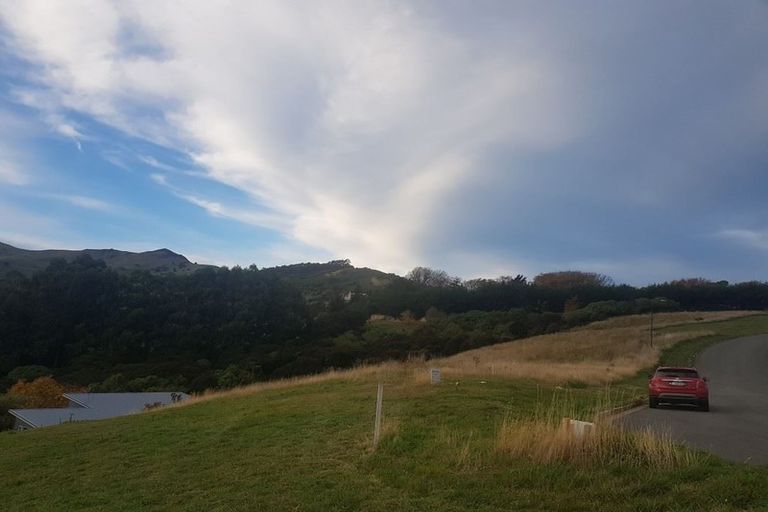 Photo of property in 32 Totara Drive, Duvauchelle, 7581